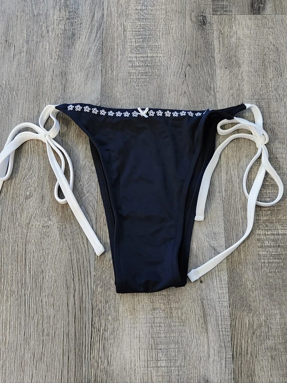 New!PINK By Frankies Bikinis Rosemary Itsy Bikini Bottom